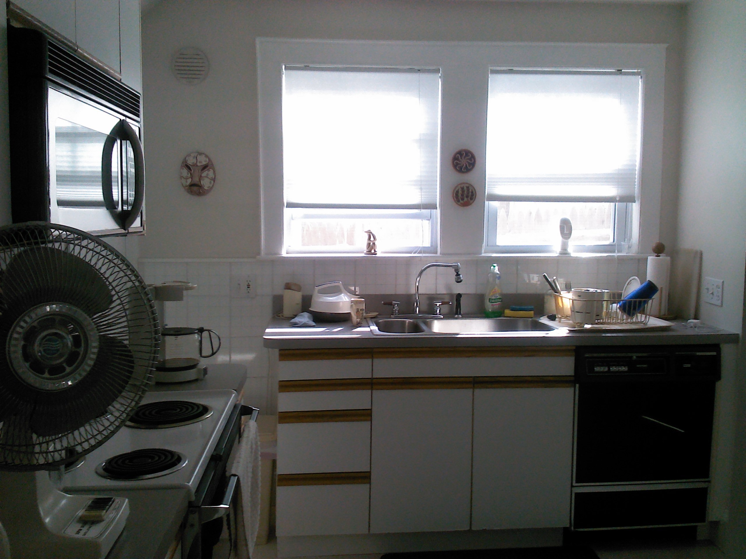 Large Kitchen Windows Design / Large Window Kitchen Space Interior