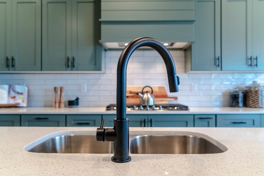 How to Buy the Perfect Kitchen Faucet