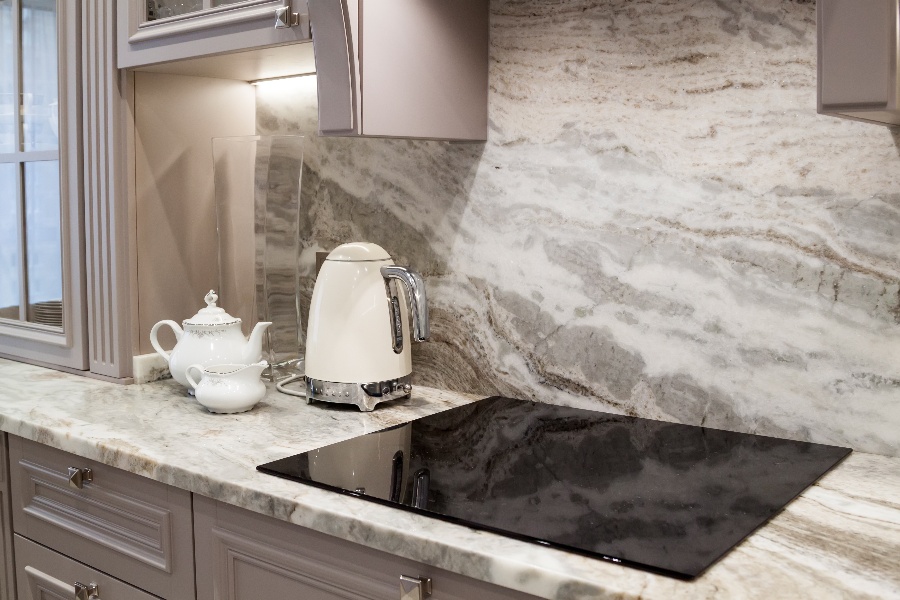 Quartzite or Quartz Countertops